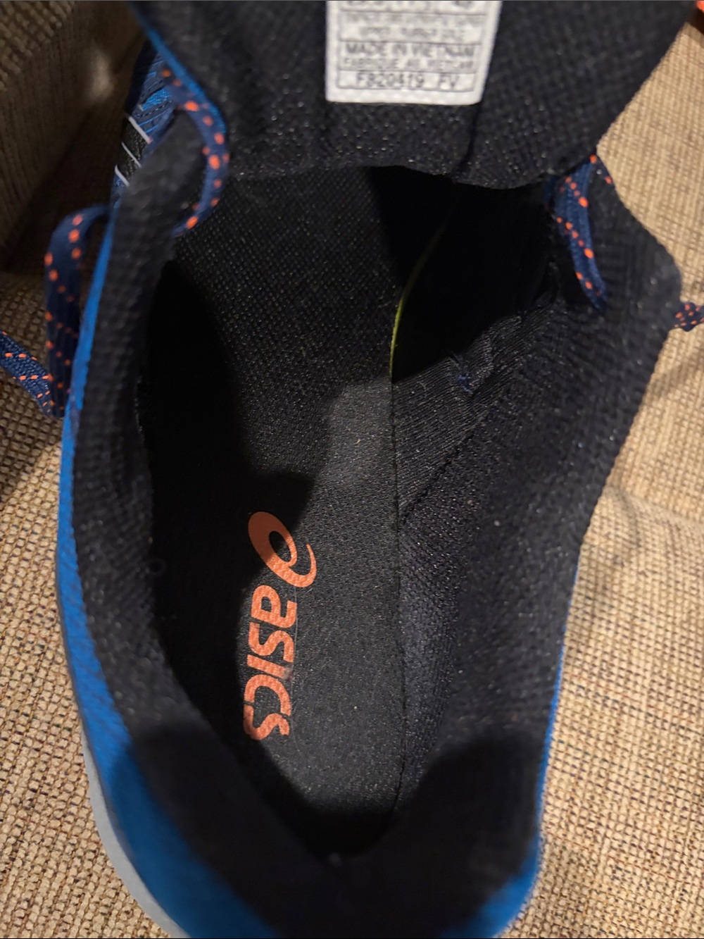 ASICS Gel like NEW running shoes 11.5 - Picture 6 of 6